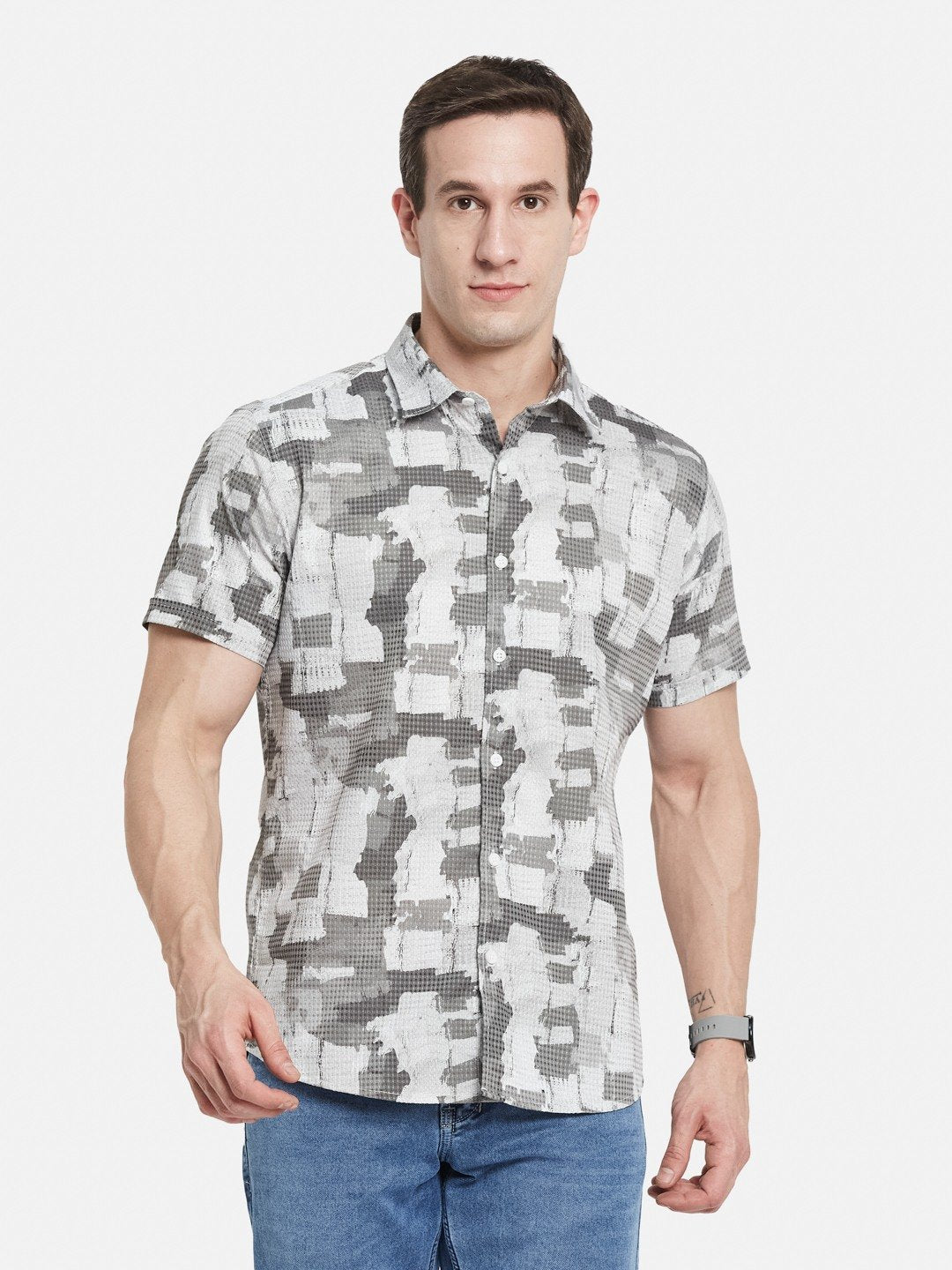 METTLE Men Spread Collar Abstract Printed Cotton Casual Shirt