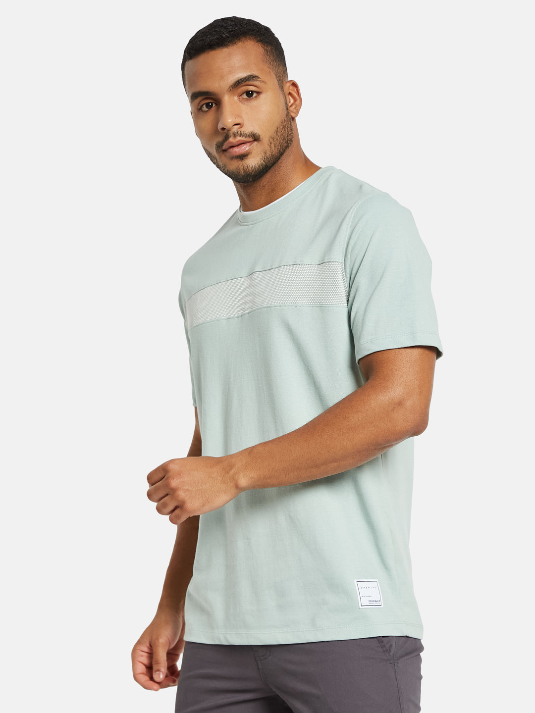 Octave Men Colourblocked T-shirt