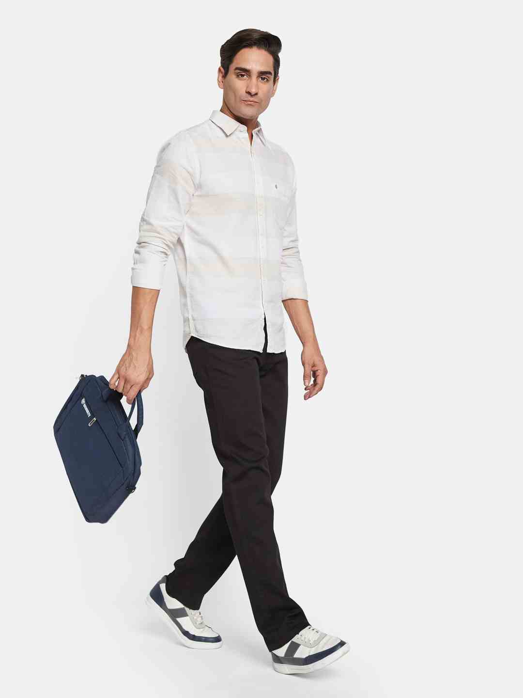 Octave Men Straight Fit Low Distress Stretchable Jeans