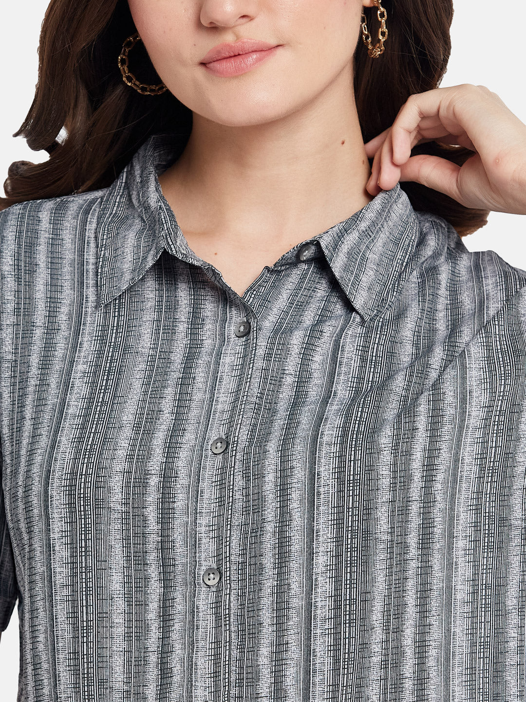 METTLE Women Textured Spread Collar Cotton Casual Shirt